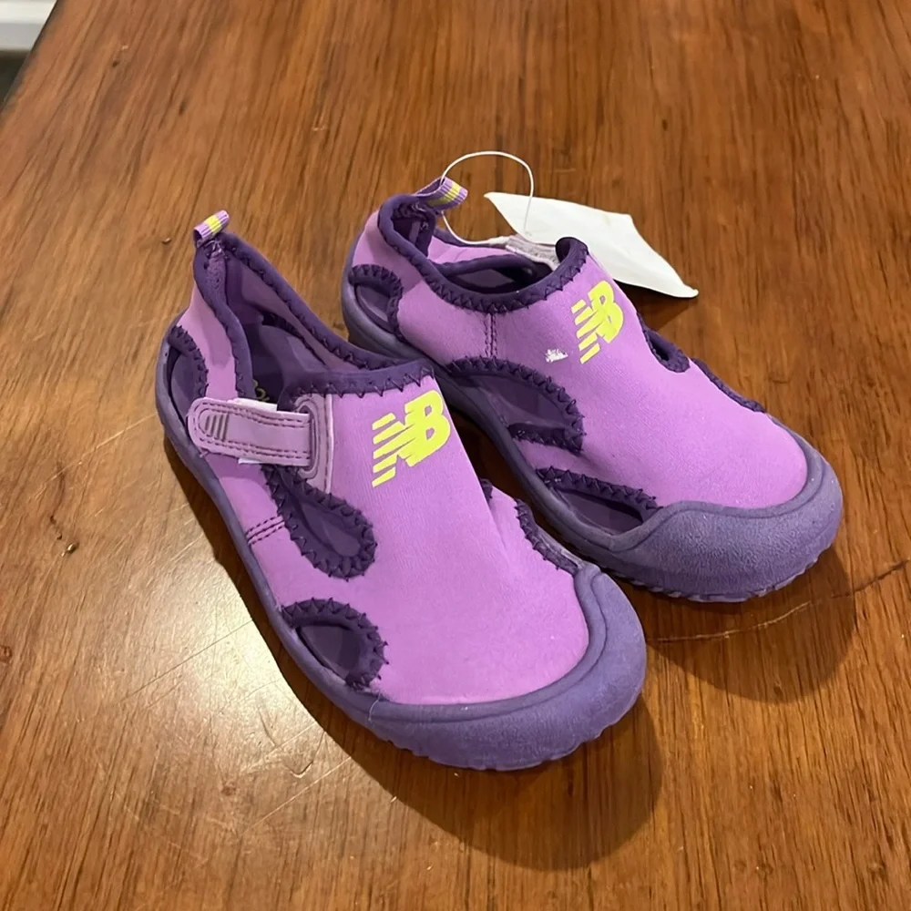 New Balance Kids Cruiser Sandals Water Shoes new Toddlers Size 10 Girls